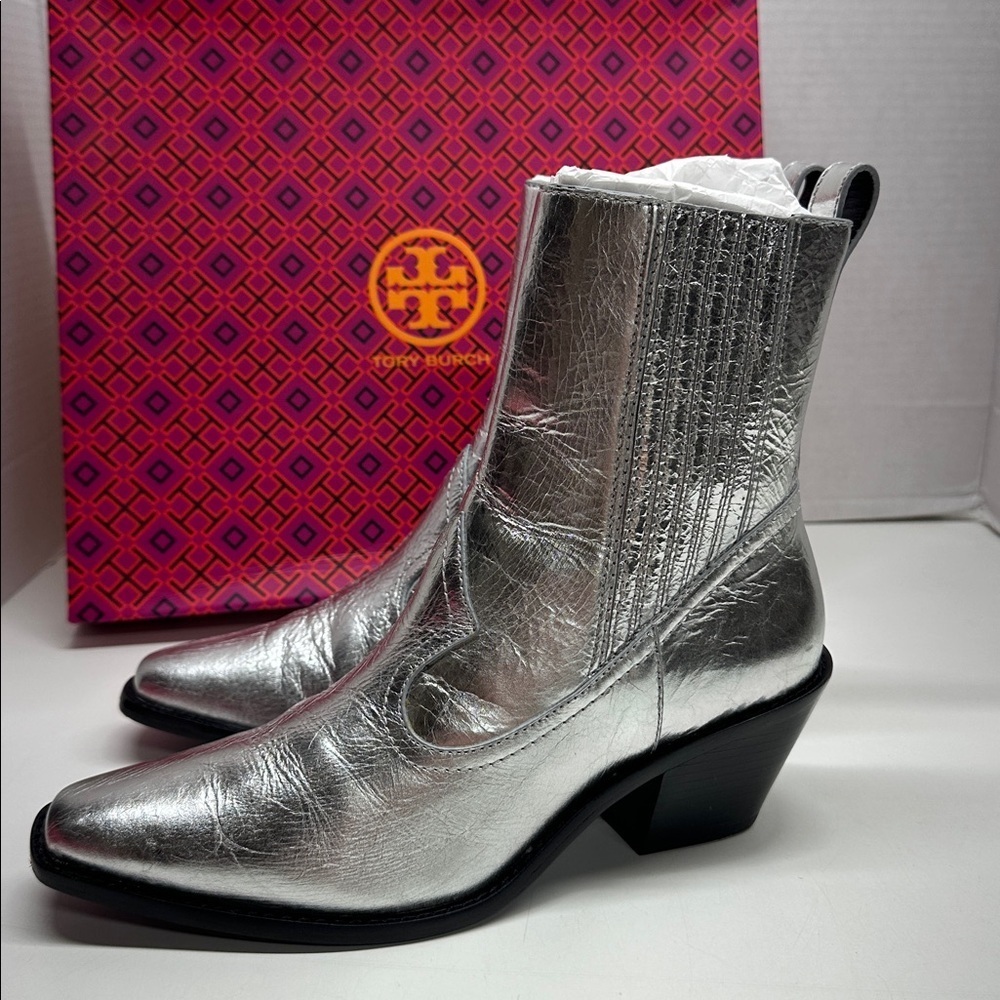 Tory Burch Western Ankle Boots Heeled Booties Leather Metallic Silver Size 8 - Picture 4 of 9